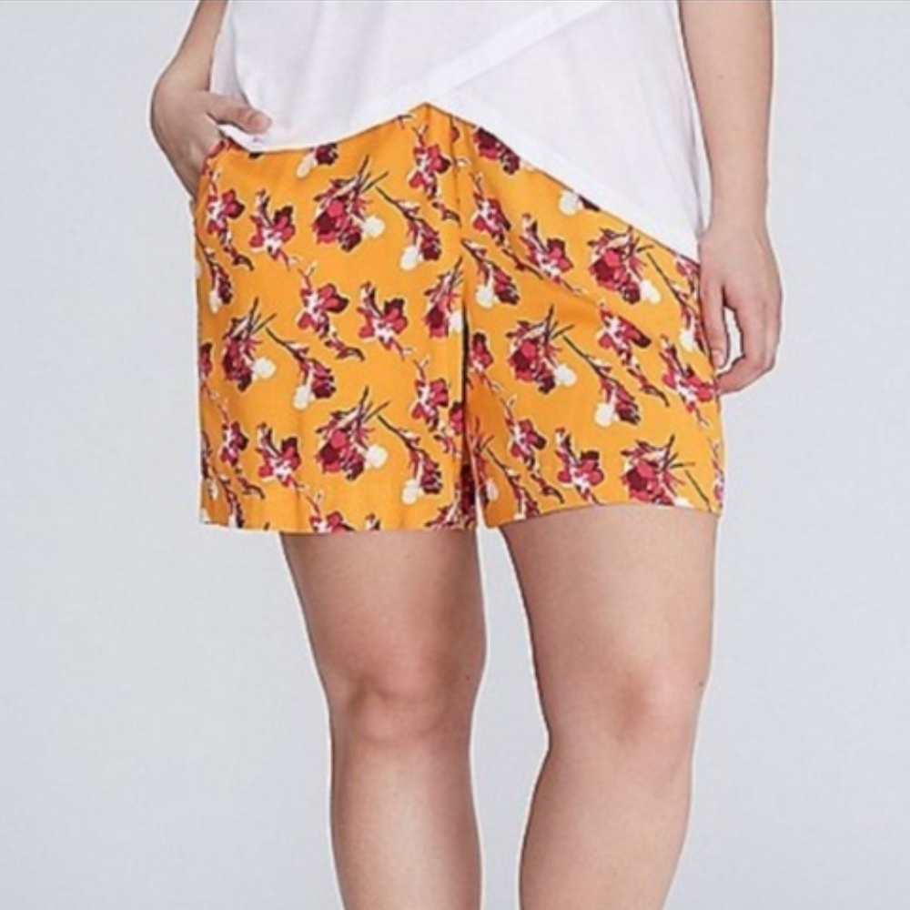 Lane Bryant Orange Floral Short Size 14/16